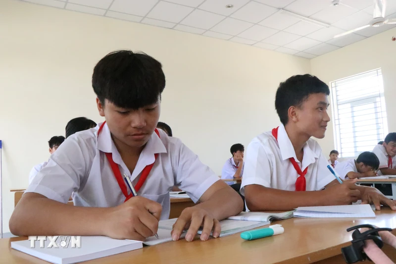 Đắk Lắk: Thêm cơ hội học tập thuận lợi cho học sinh vùng khó