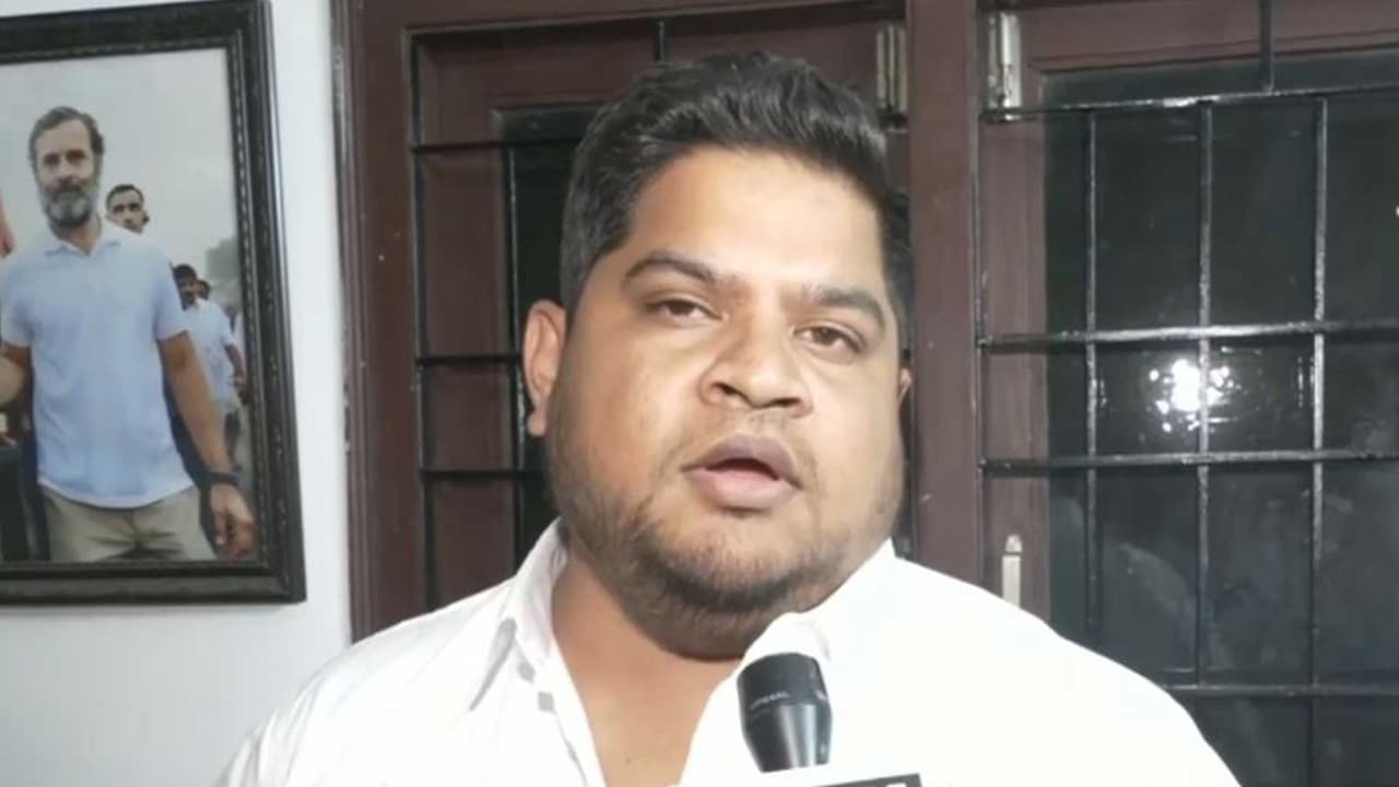 India bloc stages protest in Hyderabad, demands official's arrest