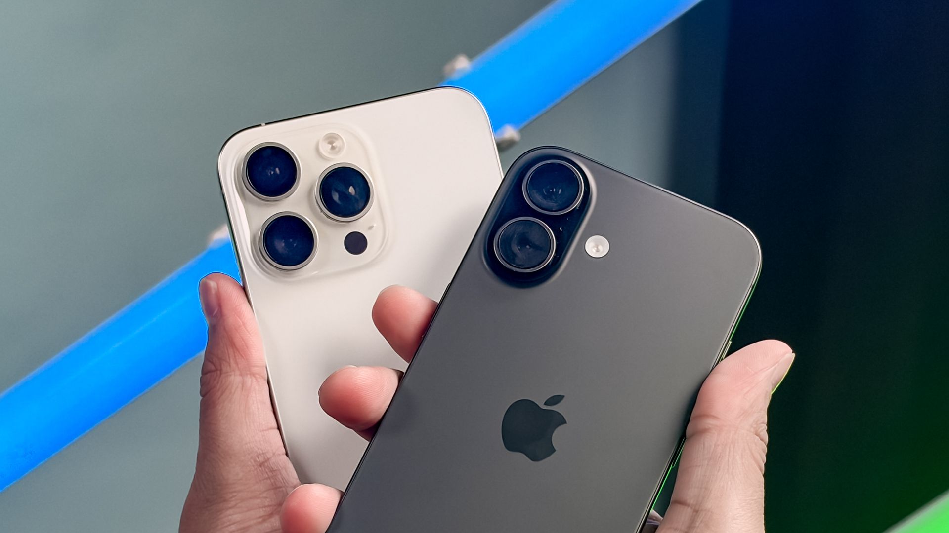 I ditched my iPhone 15 Pro Max for a base iPhone 17 with zero regrets