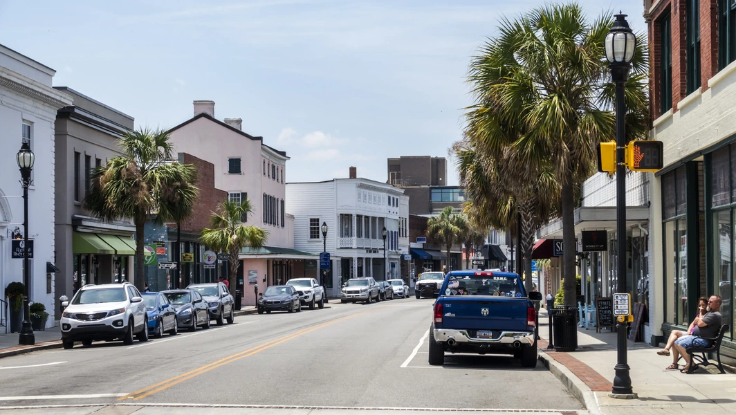 Slow down and savor Beaufort’s Lowcountry charm
