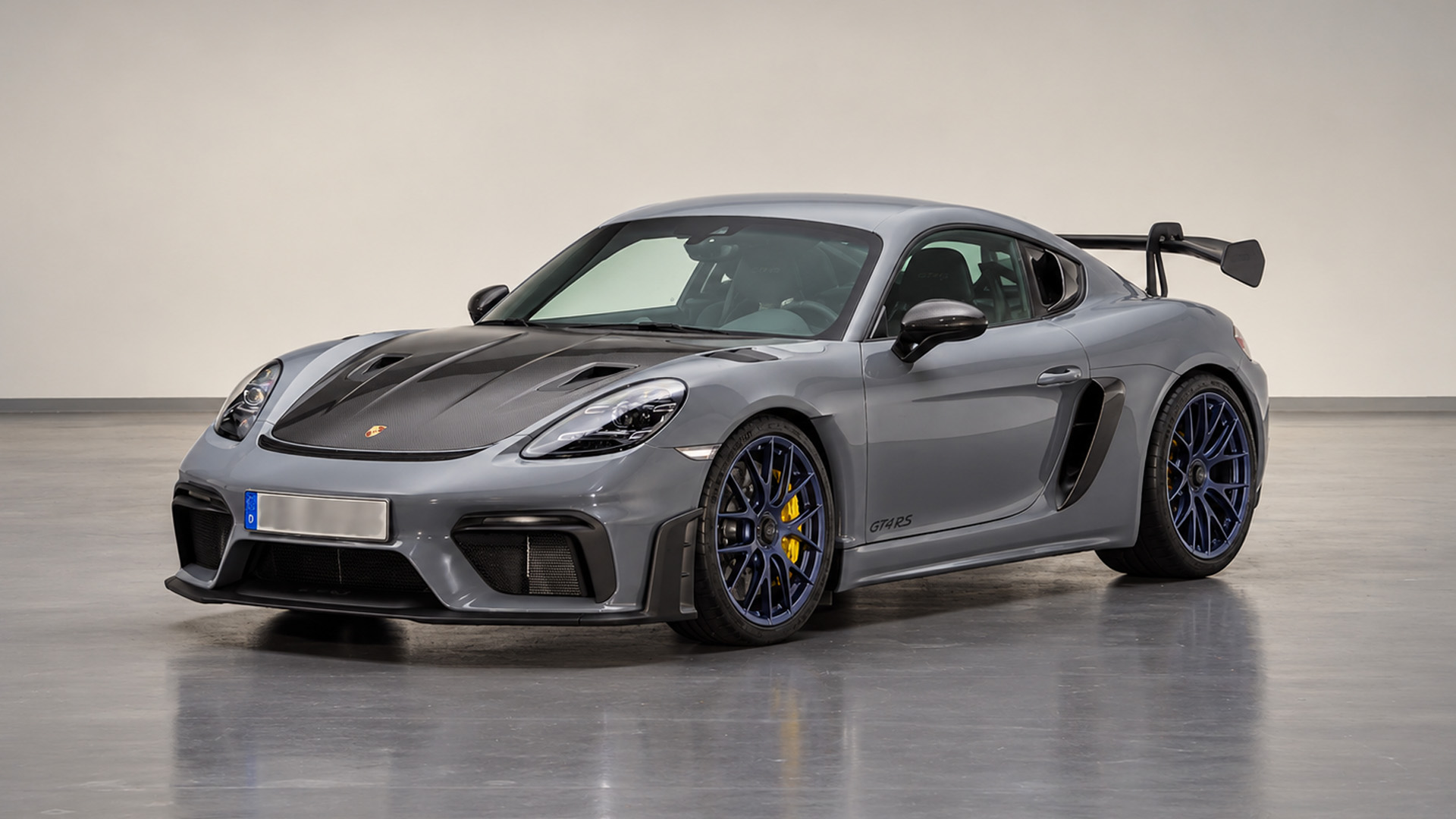 The GT4 RS turns the Cayman into something more serious