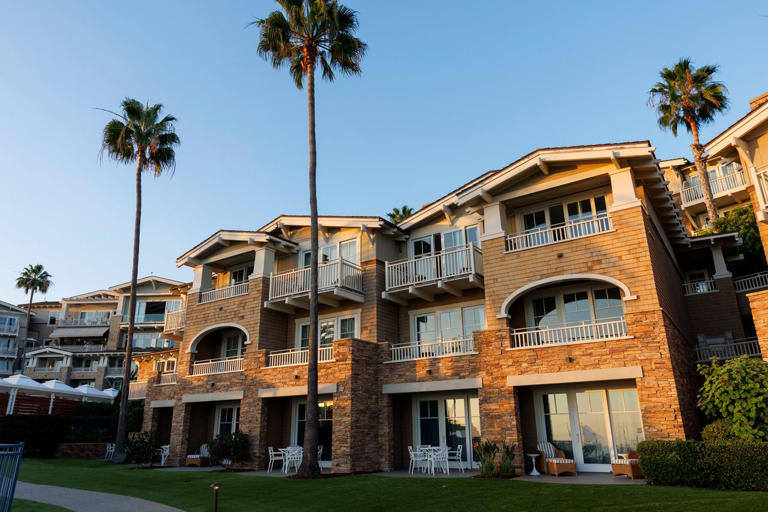 US real estate stocks hit all-time low relative to S&P 500, prompting ...