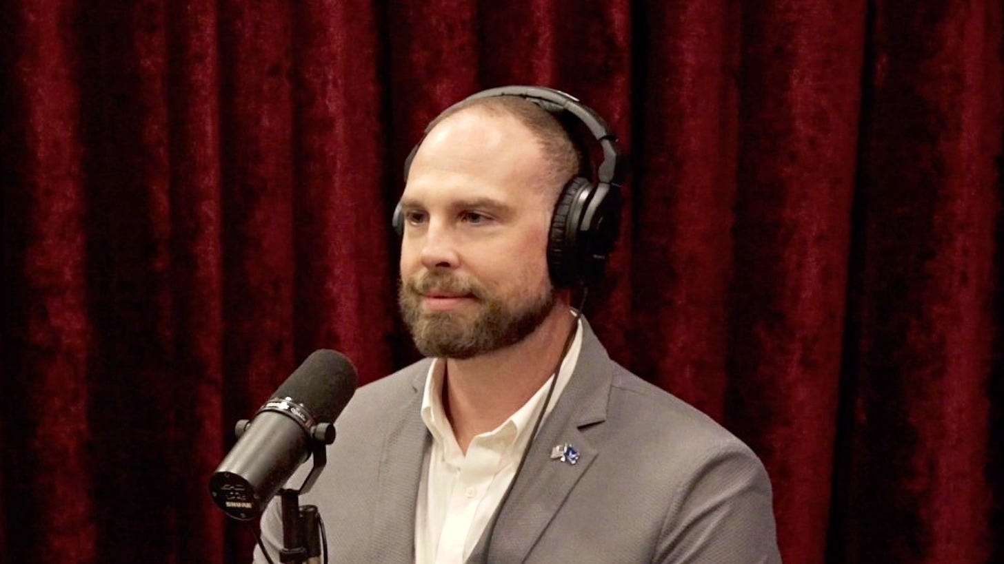 David Grusch tells Joe Rogan troops shot 7-foot reptilians