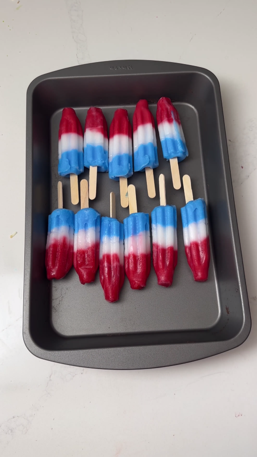 Quick and easy frozen popsicles for a refreshing treat