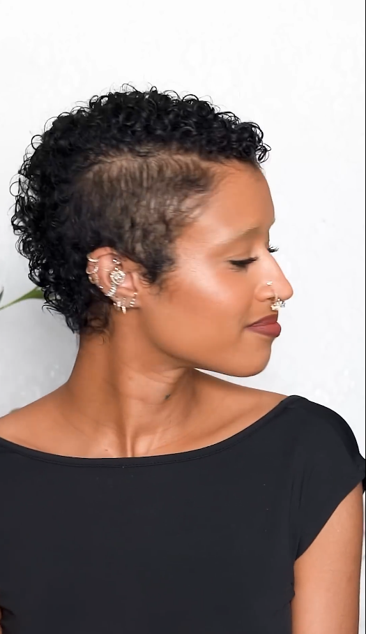 A simple routine for defined curly hair