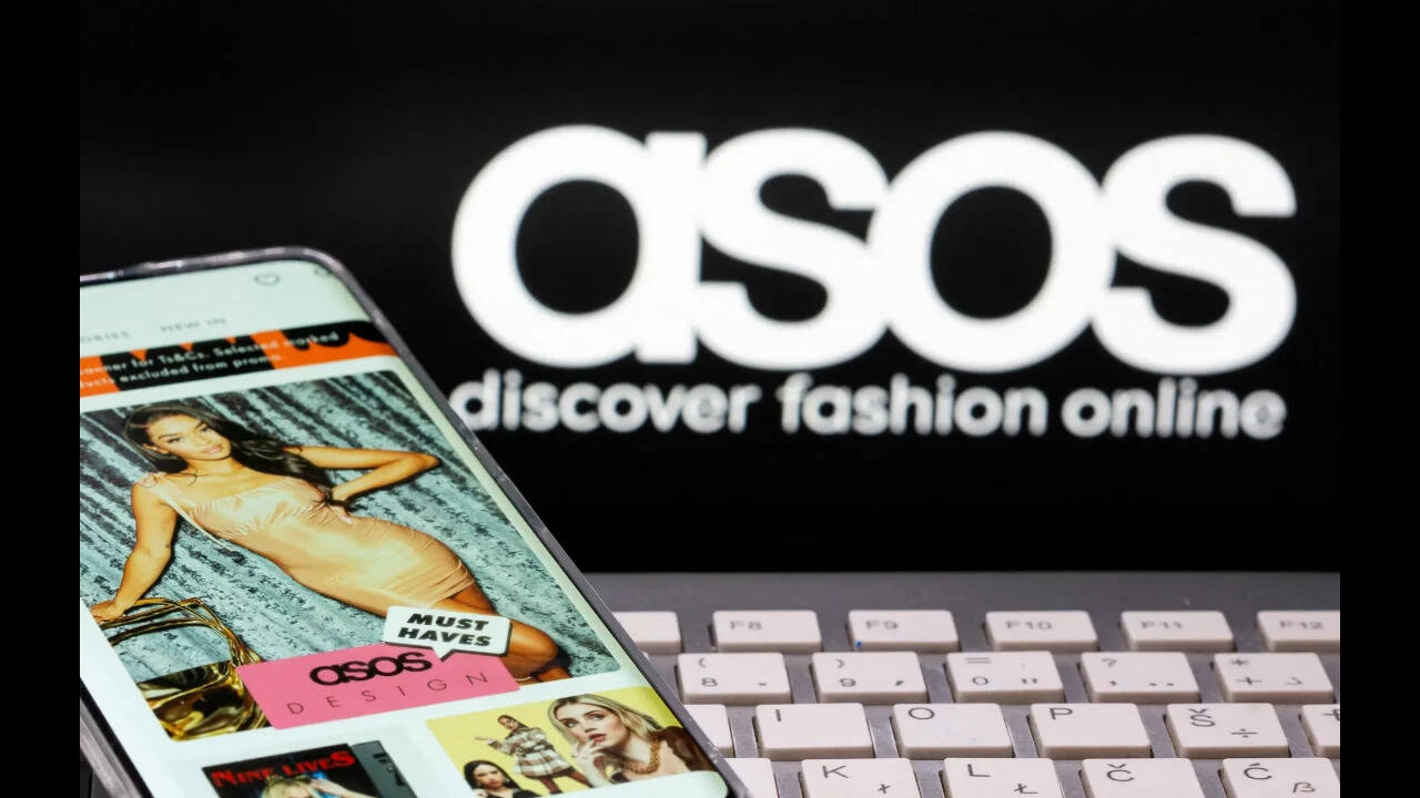 ASOS stock crashes 13% after 'ASOS hacked' alert hits customers' phones ...