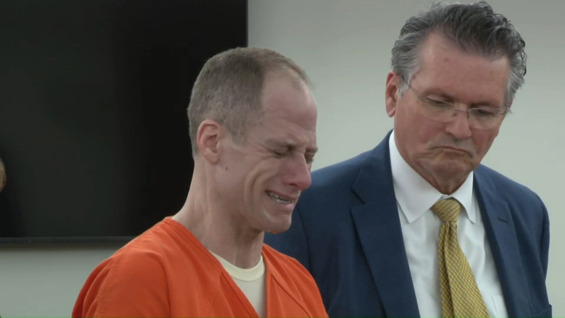 Ex-American Idol contestant Caleb Flynn learns sentence in wife's murder
