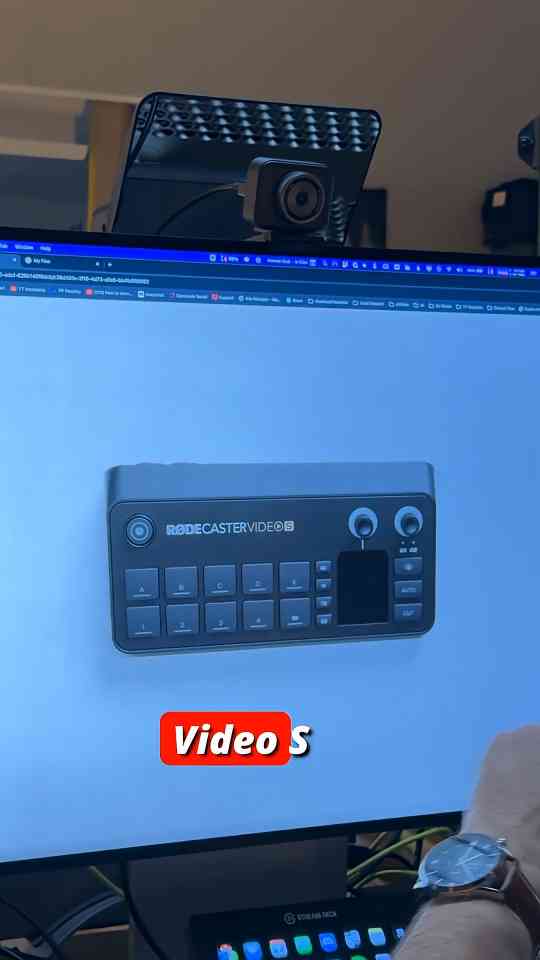 Creative scene transitions for more engaging videos