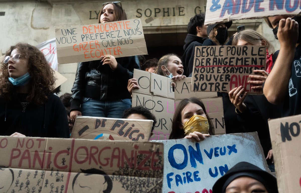 Les lycéens poursuivent la mobilisation avec des « blocus virtuels