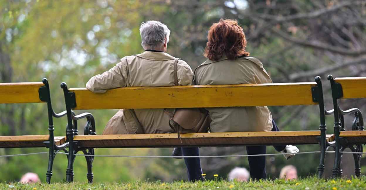 Global life expectancy bounces back to near pre-pandemic levels
