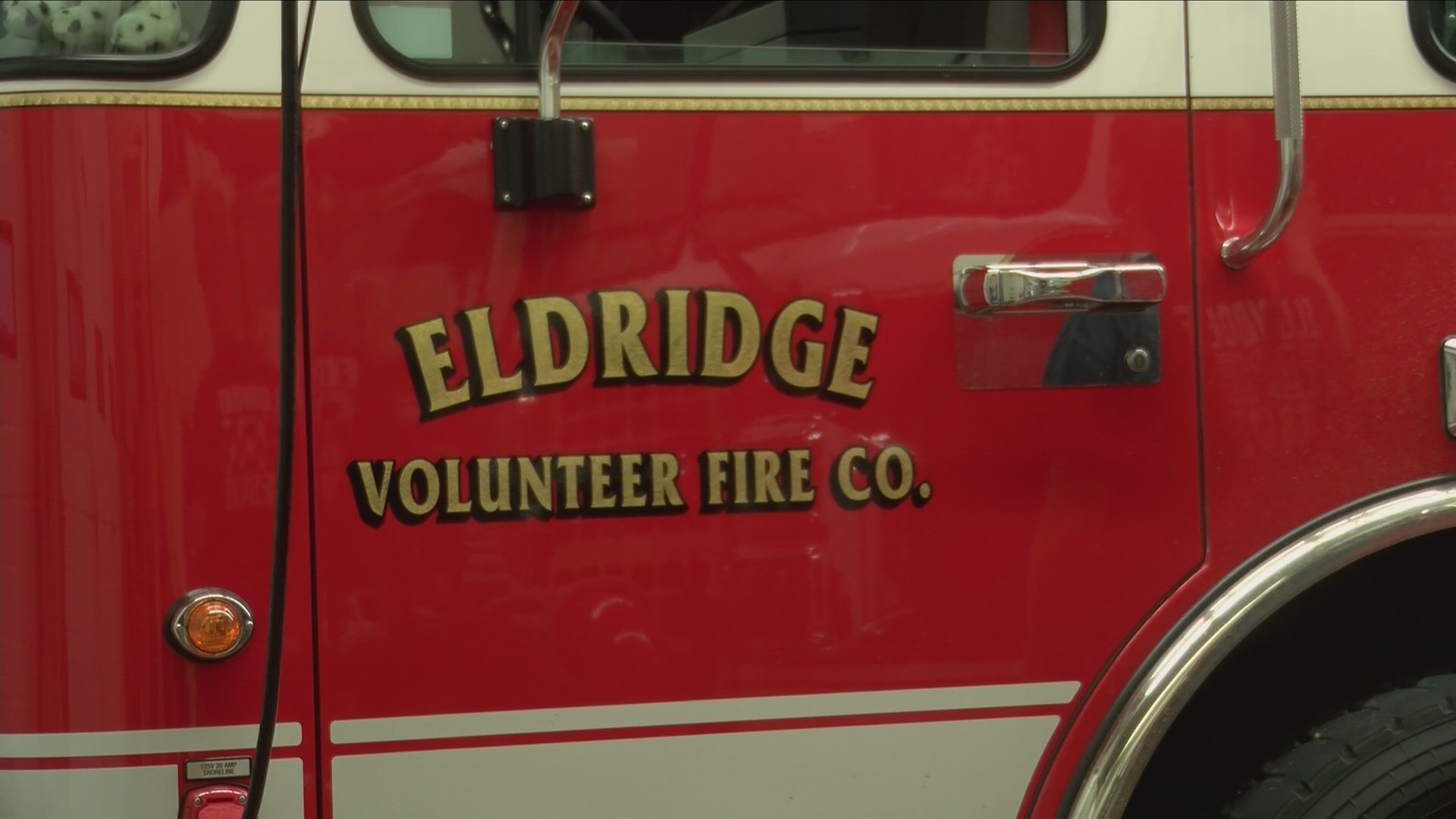 Eldridge city council approves fire department merger with city