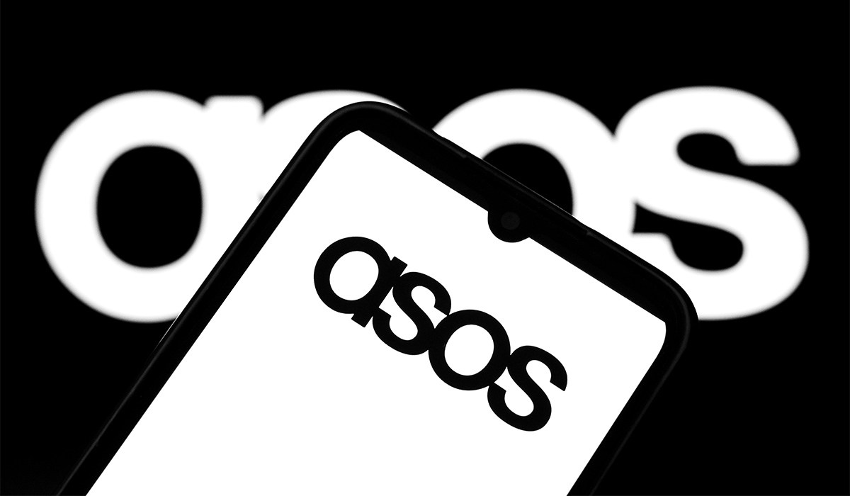 ASOS issues statement after app hacked with bizarre push notification