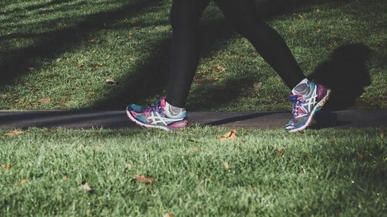 Can a short walk after meals make a difference to your wellbeing ...