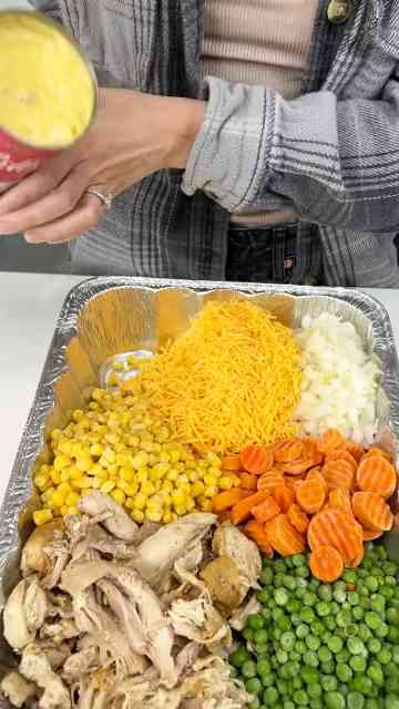 Chicken pot pie pasta that makes the perfect American dinner