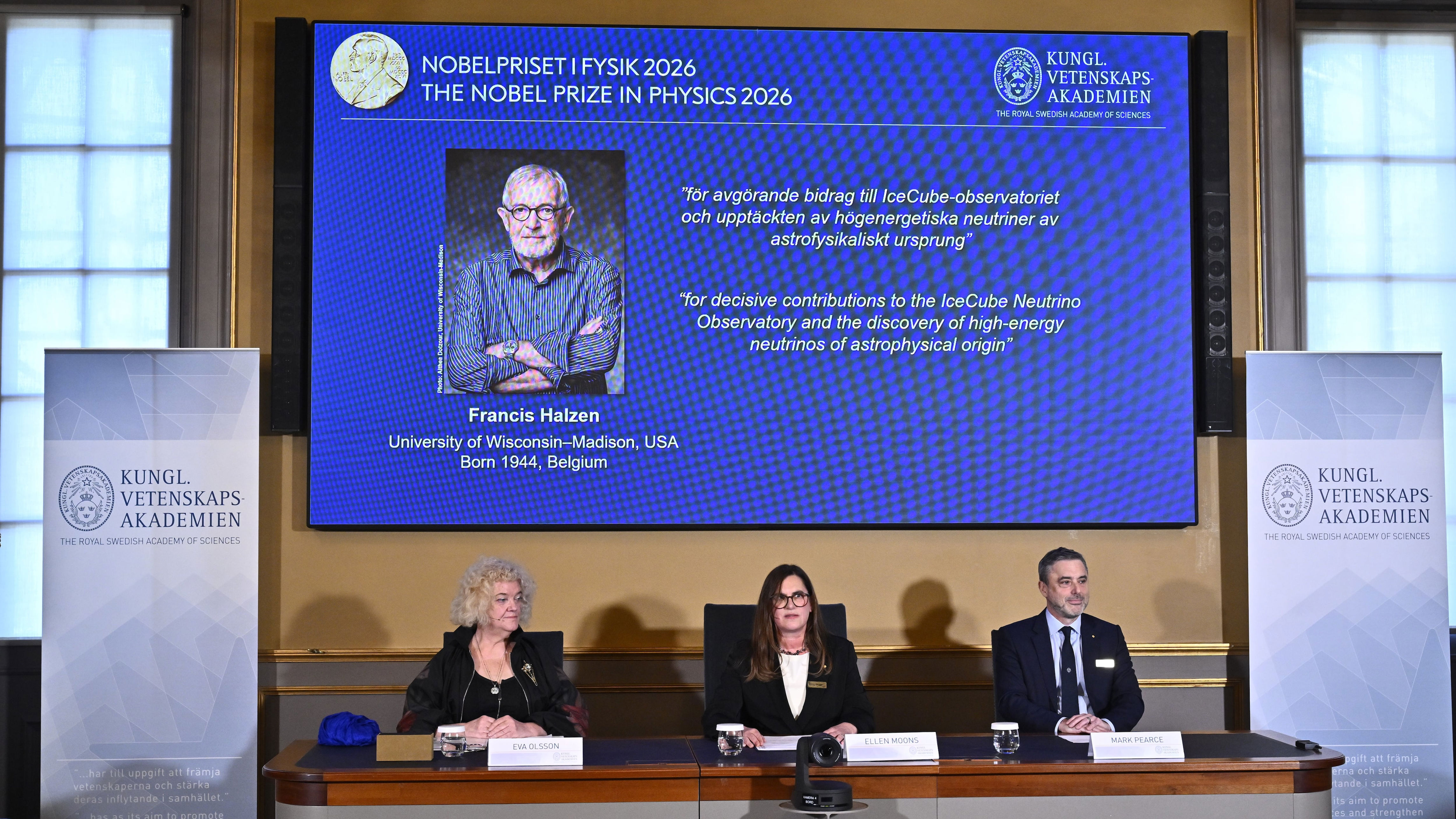 Halzen wins Nobel physics prize for 'ghost particle' observatory