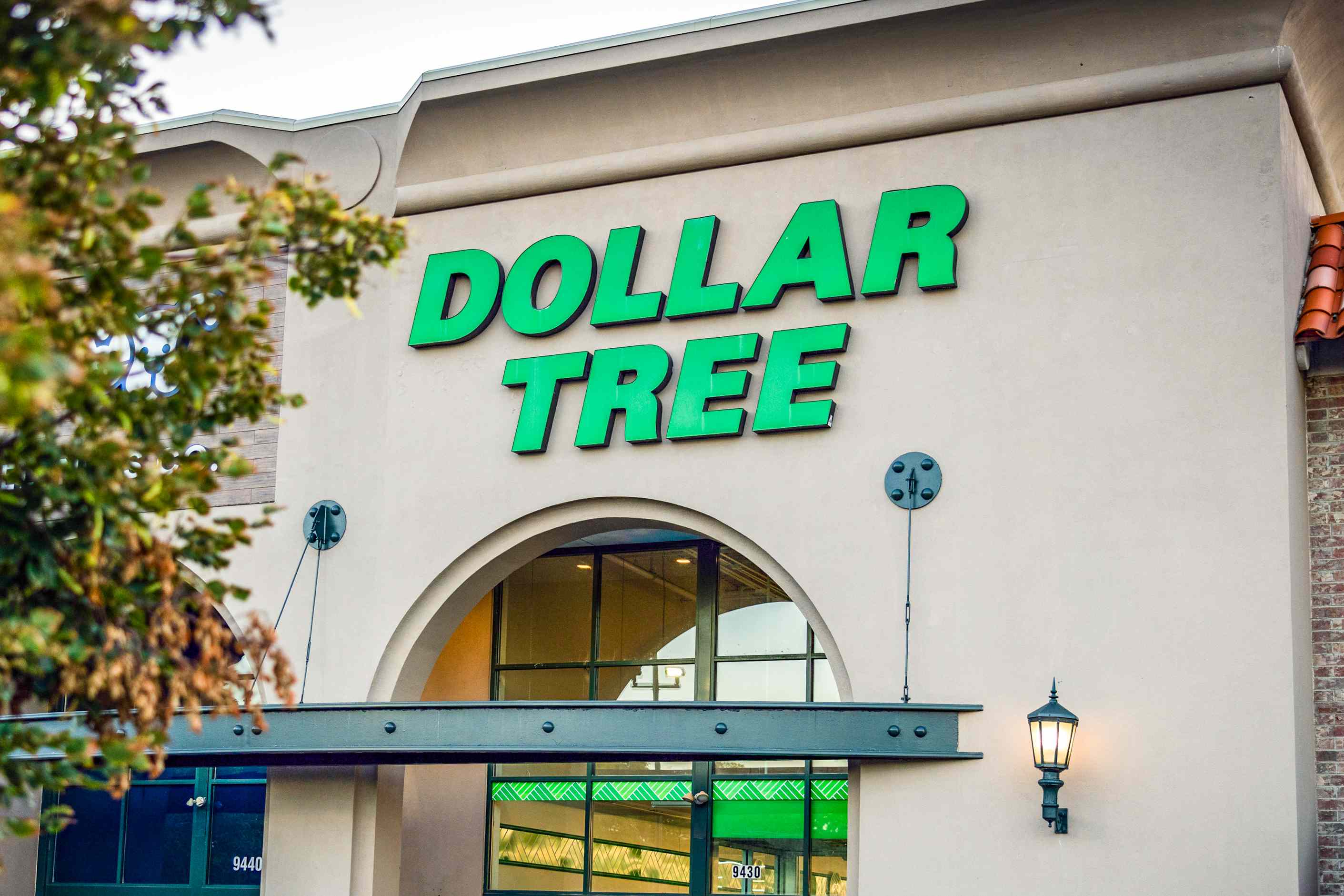 The best time to shop at Dollar Tree for discounts, according to employees