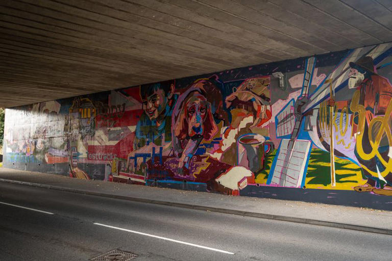Residents of small English village slam 'child-like' £47,000 mural ...
