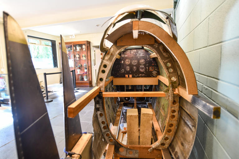 Spitfire fuselage kept in OAP’s garage for years set to fetch £30,000 ...