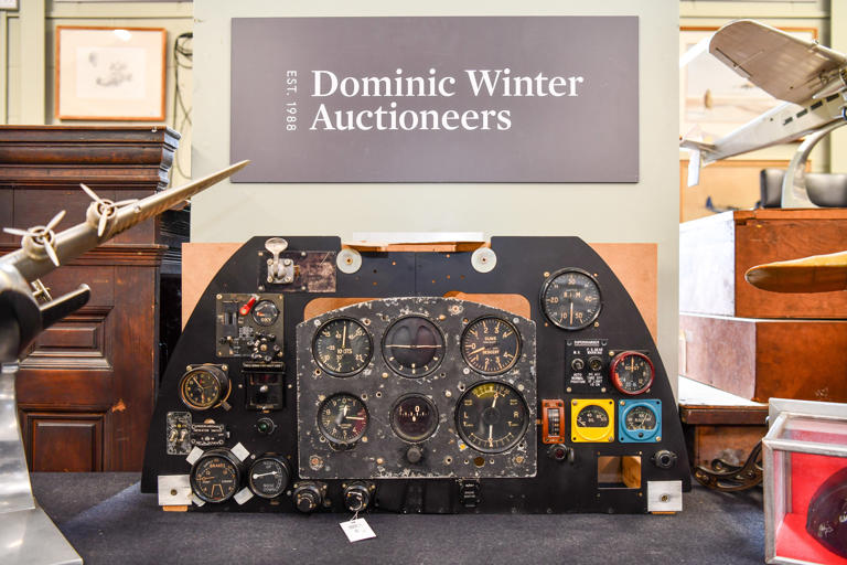 Spitfire fuselage kept in OAP’s garage for years set to fetch £30,000 ...