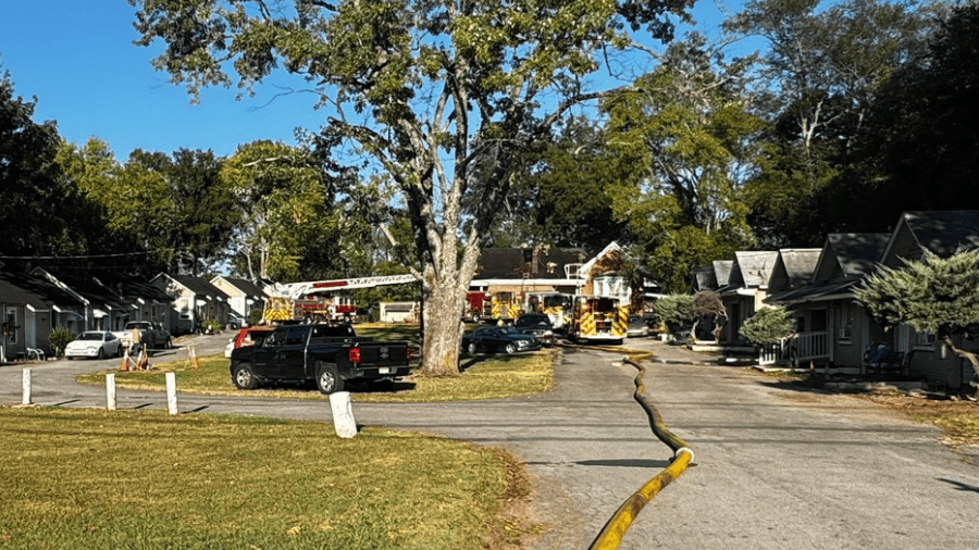 Fire & rescue crews respond to fire in North Huntsville