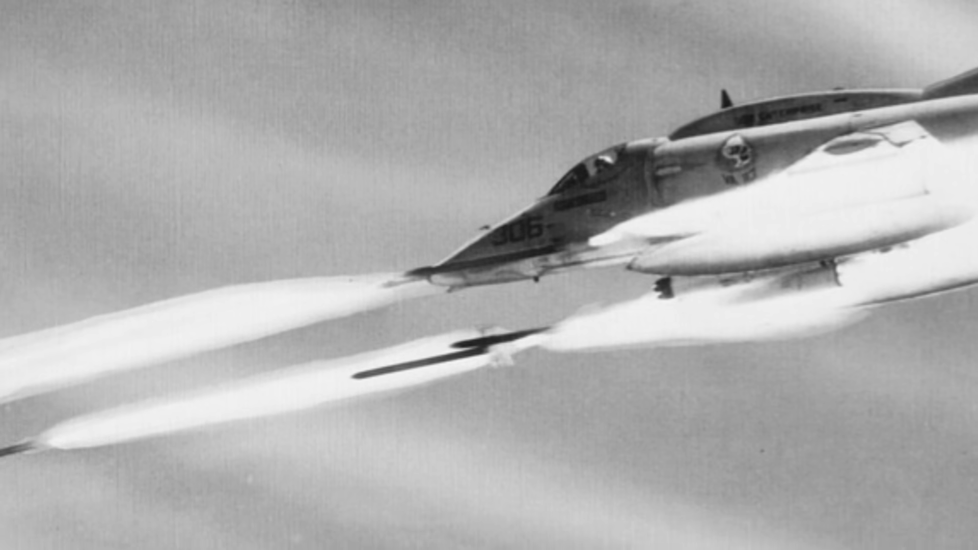 On January 14, 1969, a Zuni rocket exploded on USS Enterprise - 18 ...