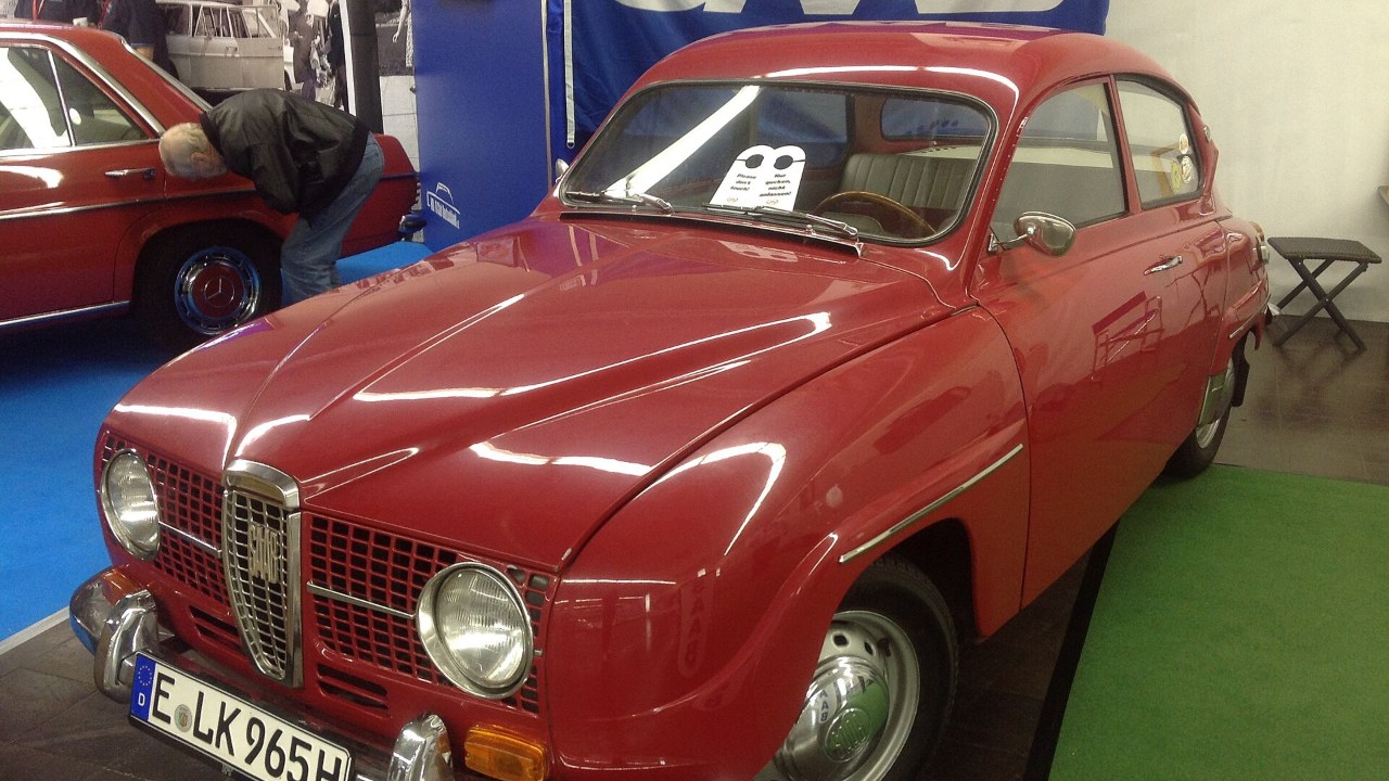 19 forgotten front-wheel-drive classics we swear we’d never sell