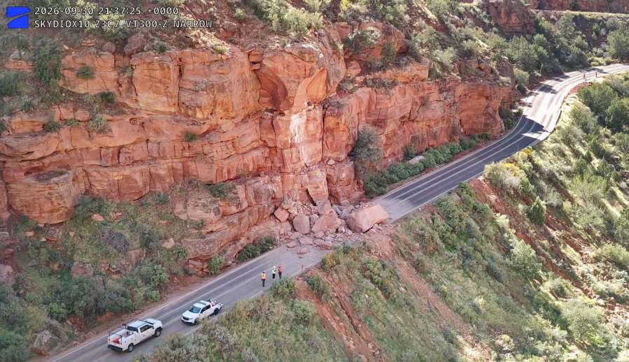 Zion visitors urged to use alternate route as rock fall repairs continue