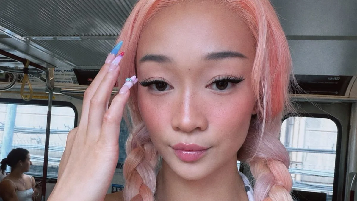 Callina Liang goes fiery in red satin as the 'Street Fighter' press ...