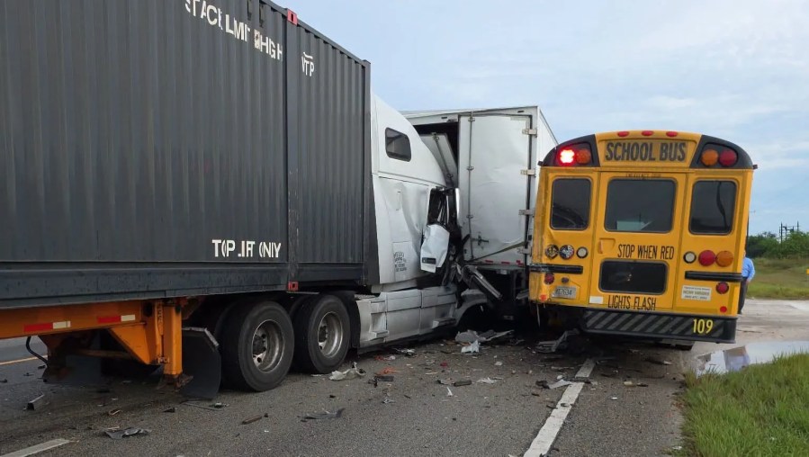 Florida students hurt in bus crash day after other fatal collision