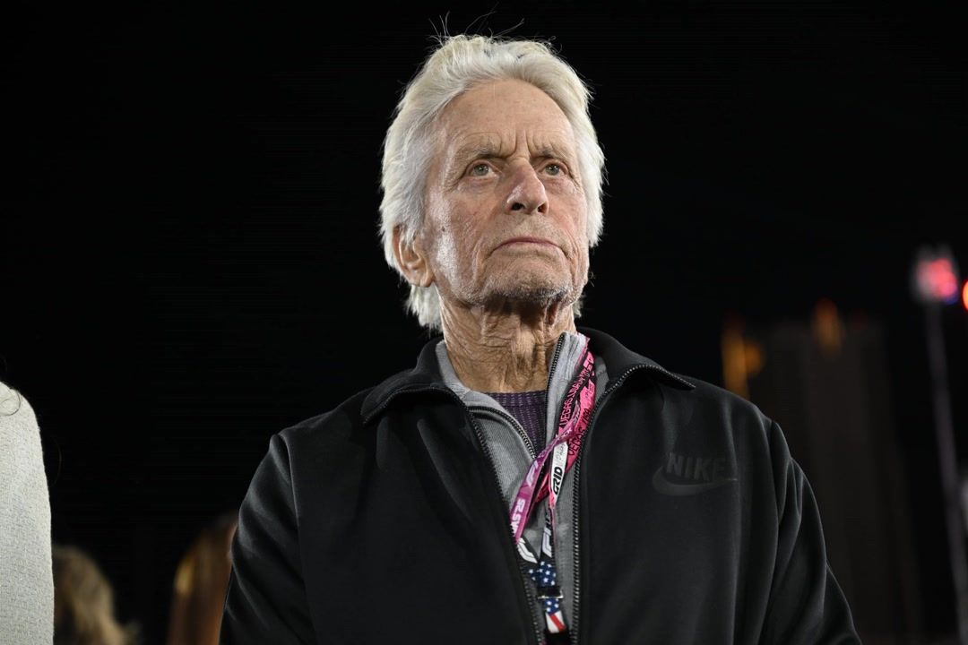 Michael Douglas Reveals Affair With ‘Basic Instinct’ Costar Jeanne ...