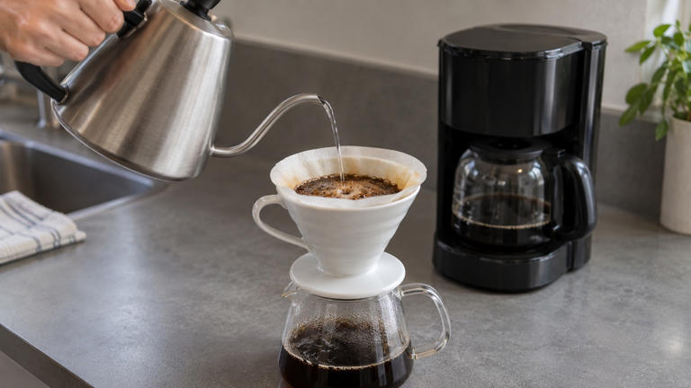 Pour over vs drip coffee: Which method fits your morning?