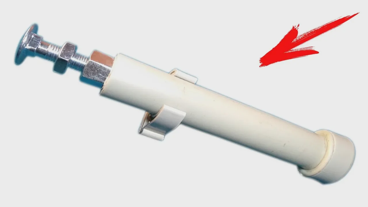 Genius DIY idea using plastic pipes you have to try!