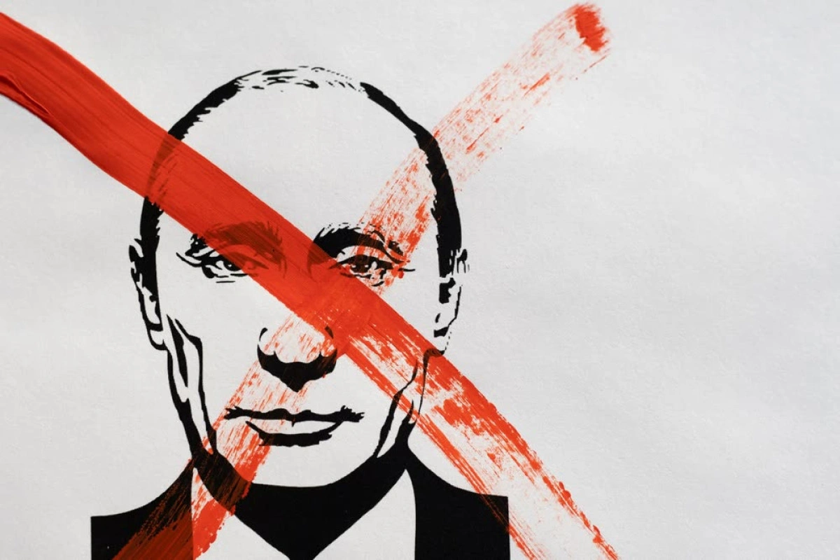 CIA director confronts Putin over repeating fatal Soviet mistake