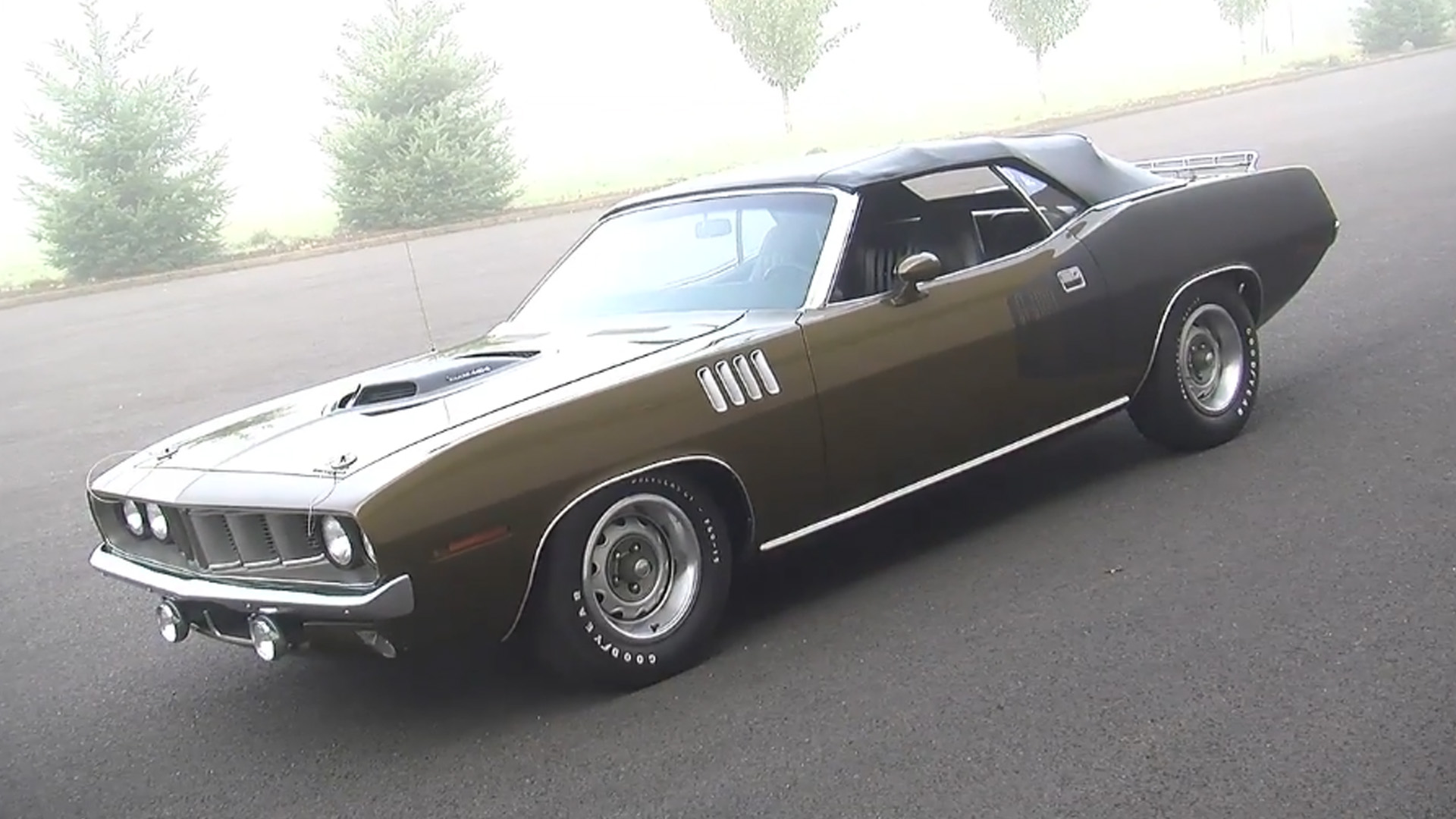 Rare Cuda convertible packs big block muscle
