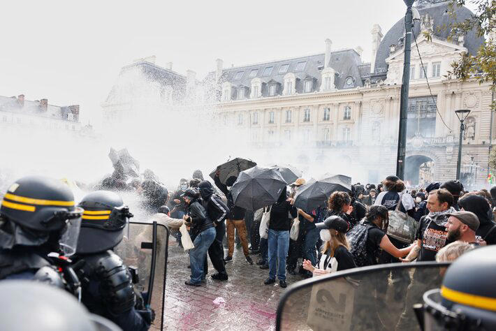 França tem dia nacional de protestos estudantis e atos se multiplicam ...
