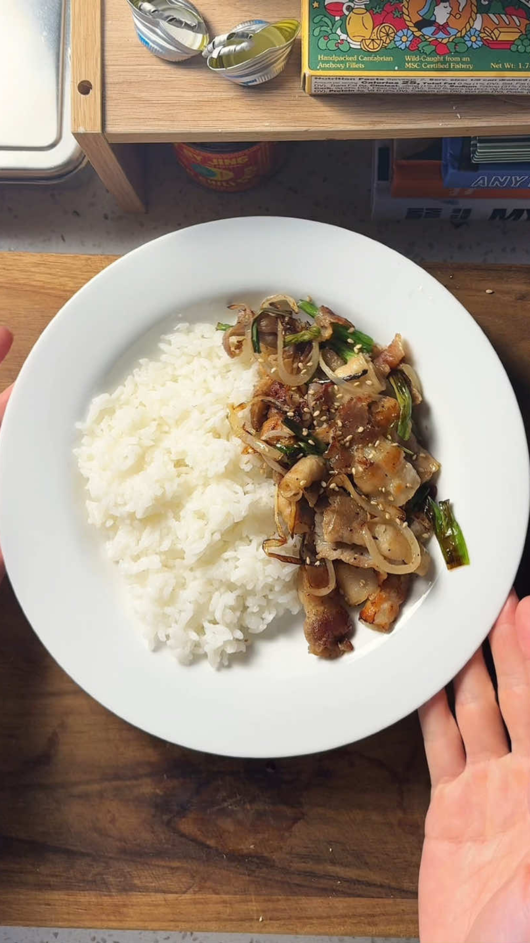 Quick pork stir fry with onions and sesame seeds