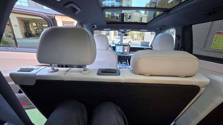 At the helm of the giant, remade VW Atlas | Payne