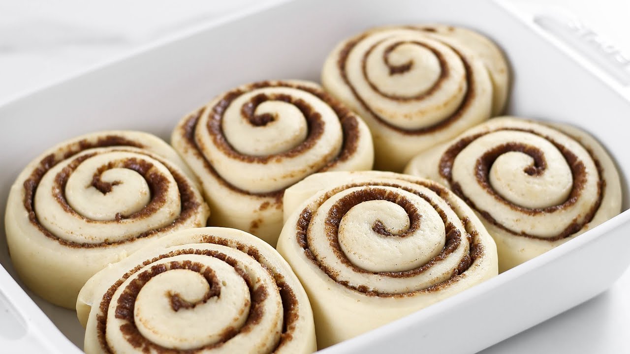 How to make cinnamon rolls