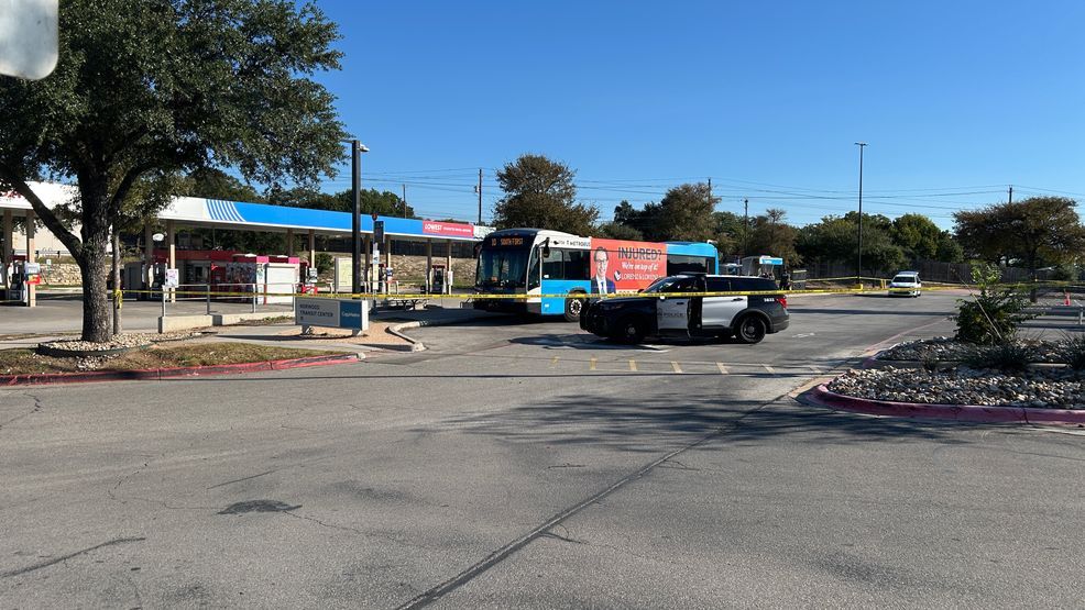 Man found dead at bus stop in northeast Austin; police investigating as ...