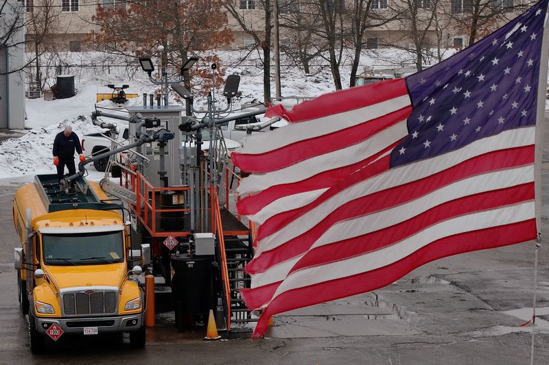 EIA expects gas, propane-heated US homes to spend less this winter