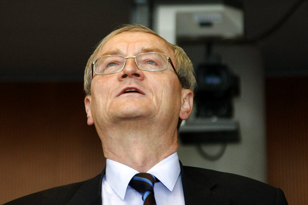 Ex-German Spy Chief Arrested Arrested Over Alleged Foreign Intelligence ...