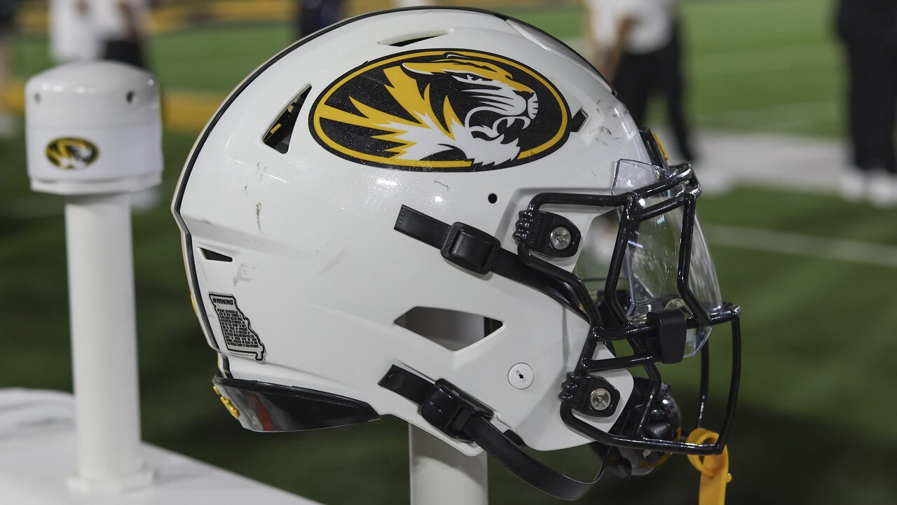 Missouri OL Johnnie Jones hospitalized, needs heart transplant after ...