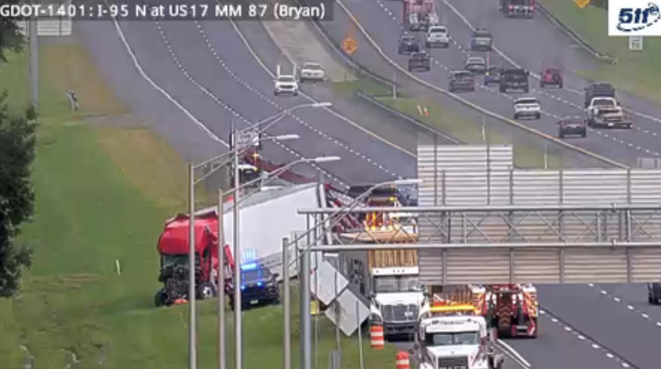 Crash with injuries blocks 2 right lanes on I-95 NB at exit 87 in ...