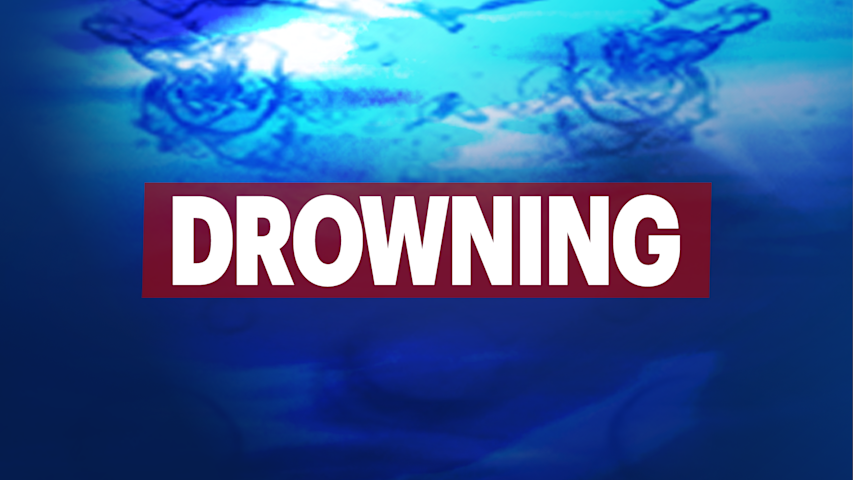 Man drowns in backyard pool in Babylon