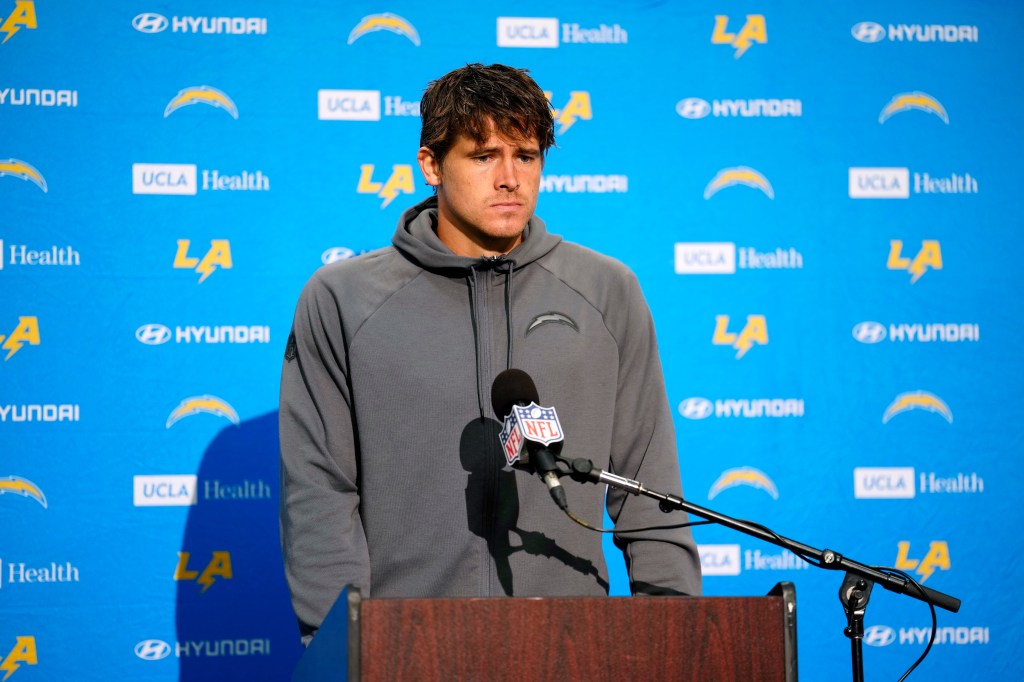 Justin Herbert catches brutal Chargers fan roast over Madison Beer's beauty