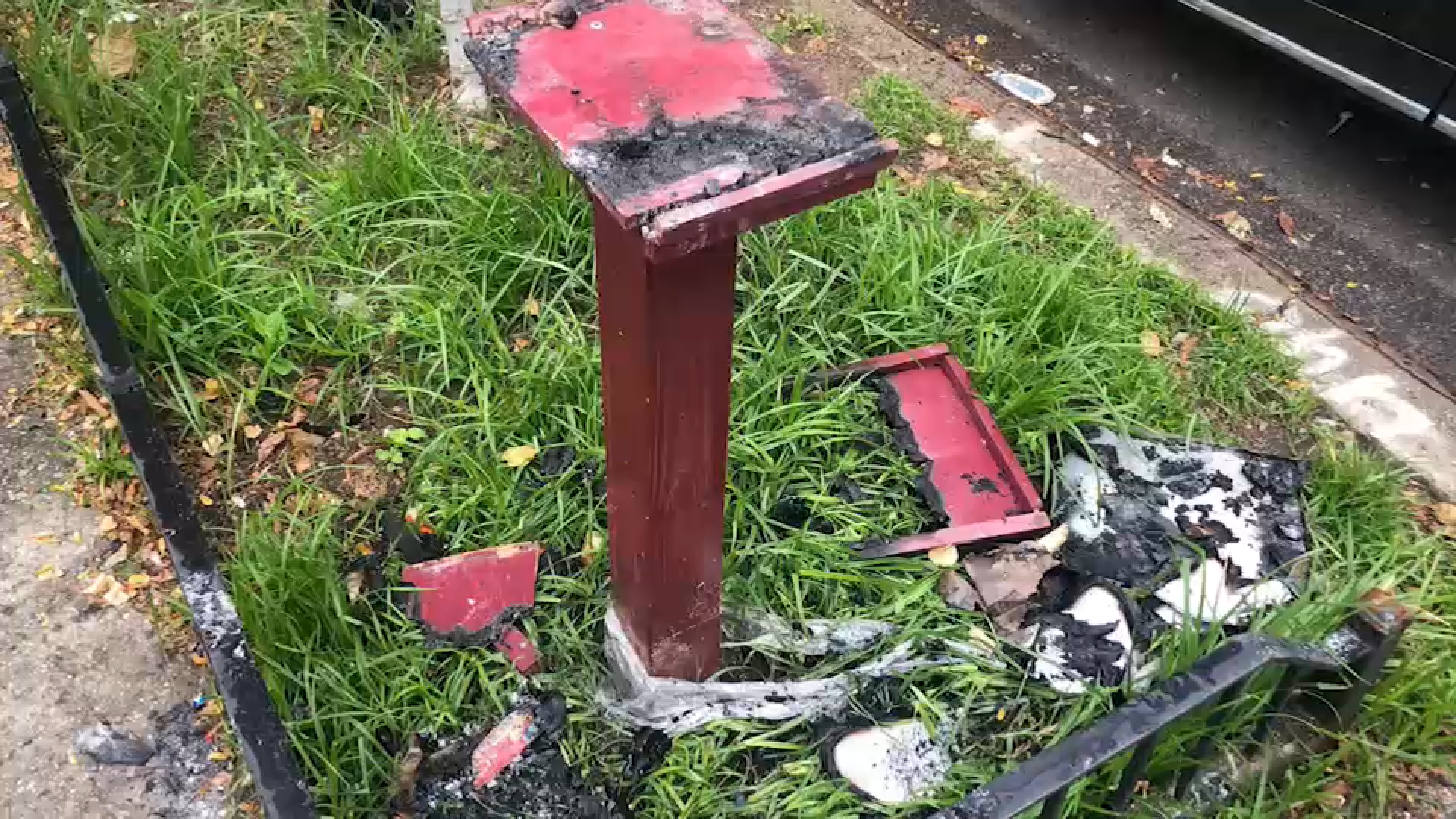 Hell's Kitchen lending library set on fire, destroying books inside