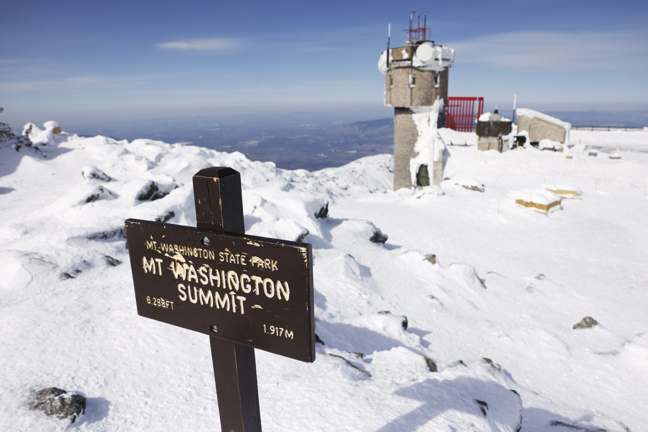 Winter makes an early appearance as Mount Washington records first ...