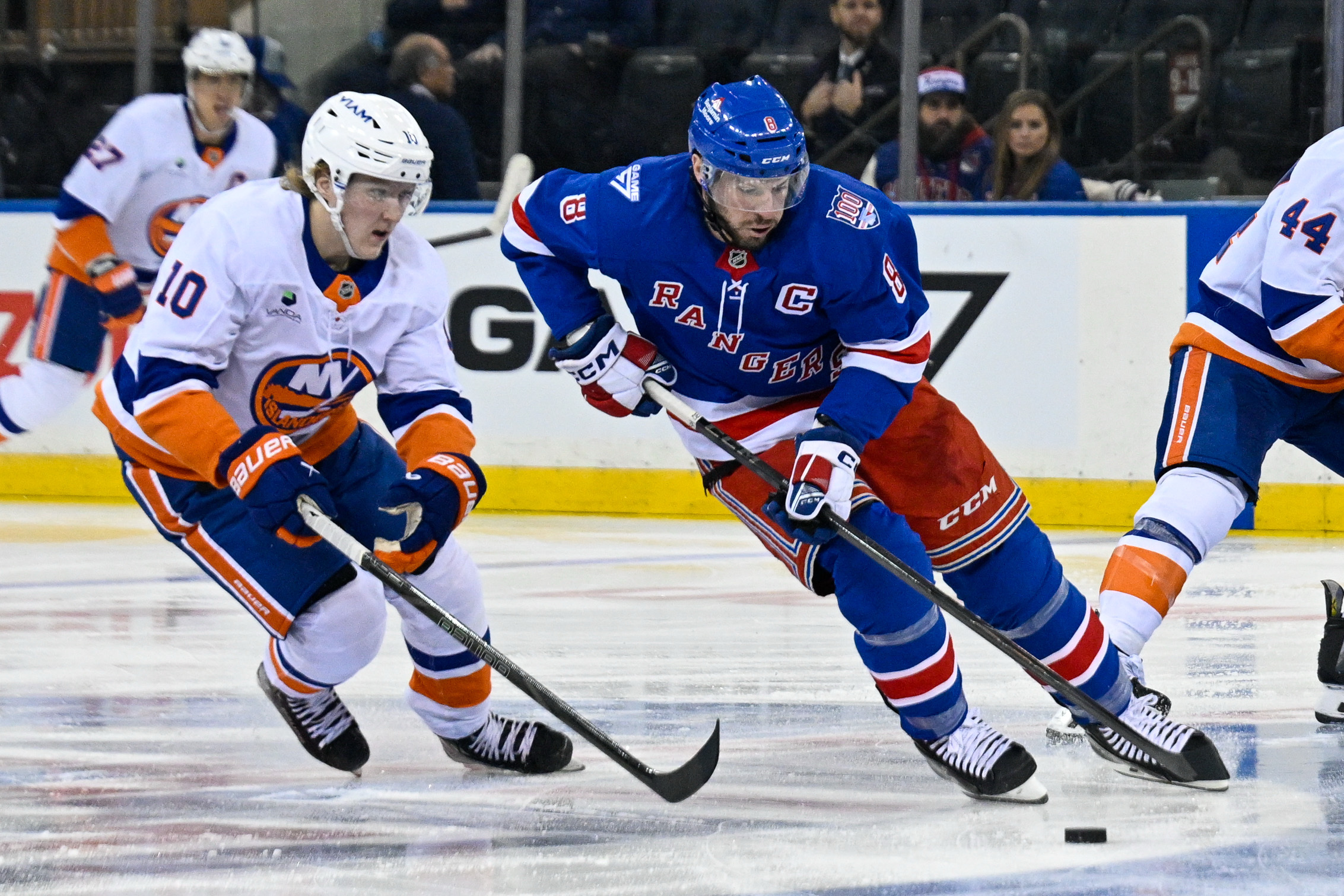 How to watch Islanders vs Rangers: Live stream NHL, TV channel