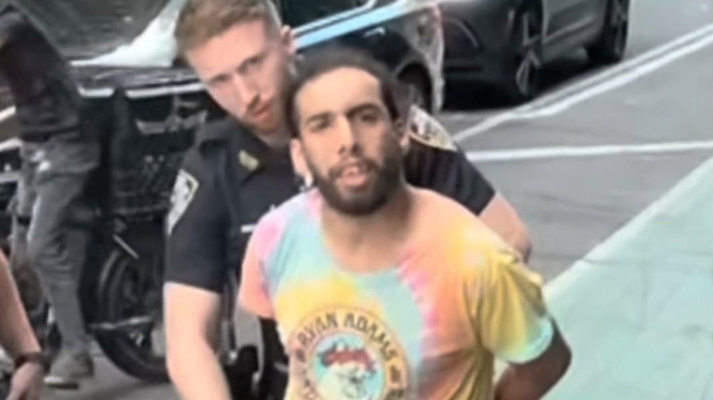 Uptick in hate crimes, antisemitic attacks continues even as NYC hits ...