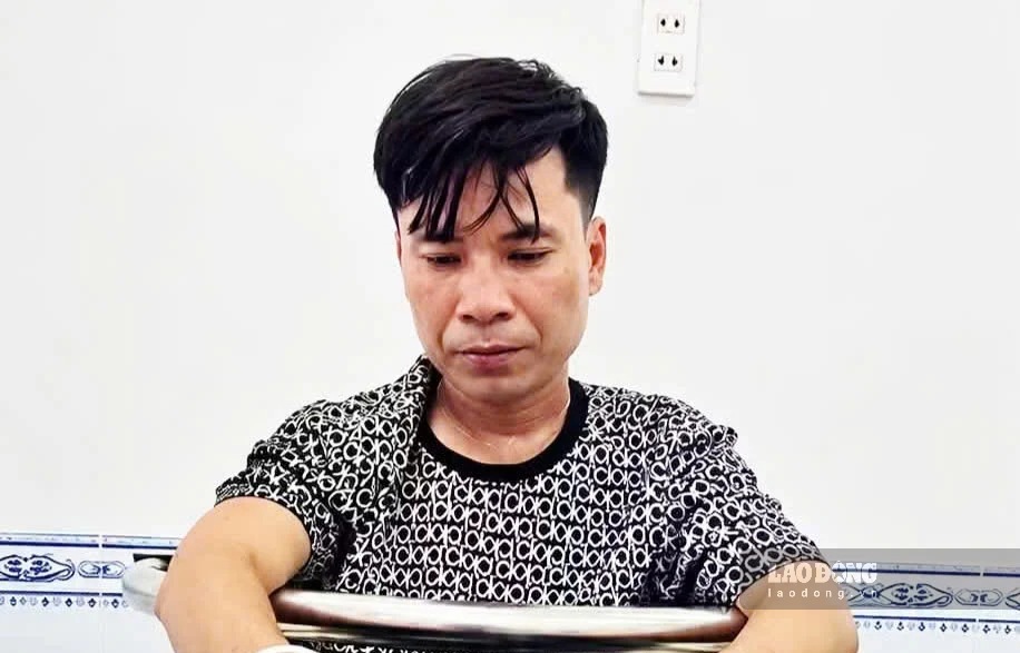 Tạm giữ nghi phạm chém 3 mẹ con ở Cà Mau, một bé 6 tuổi tử vong